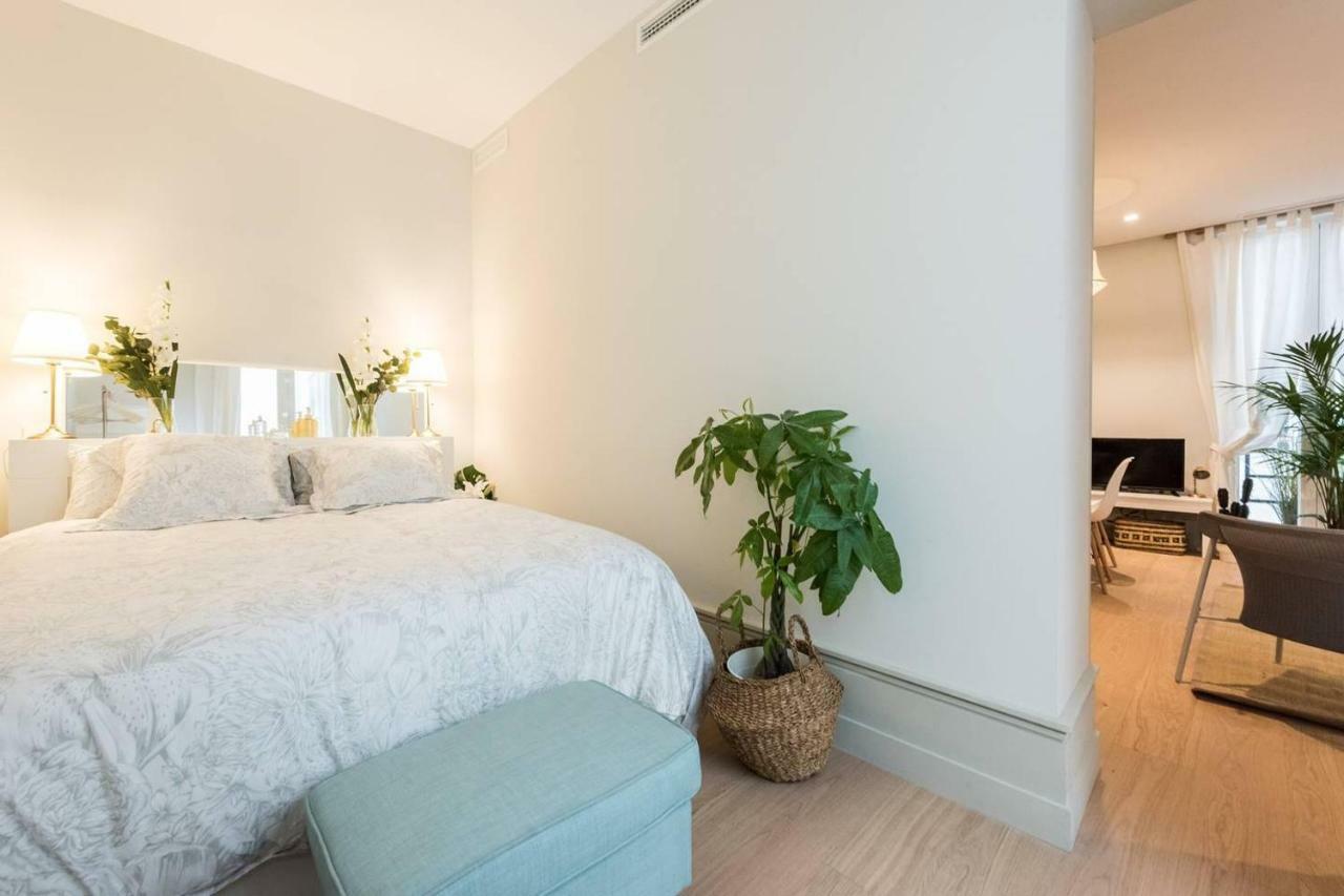 Explore Madrid From A Warm Apartment With Patio At A Newly Refurbished Manorial Building Екстериор снимка