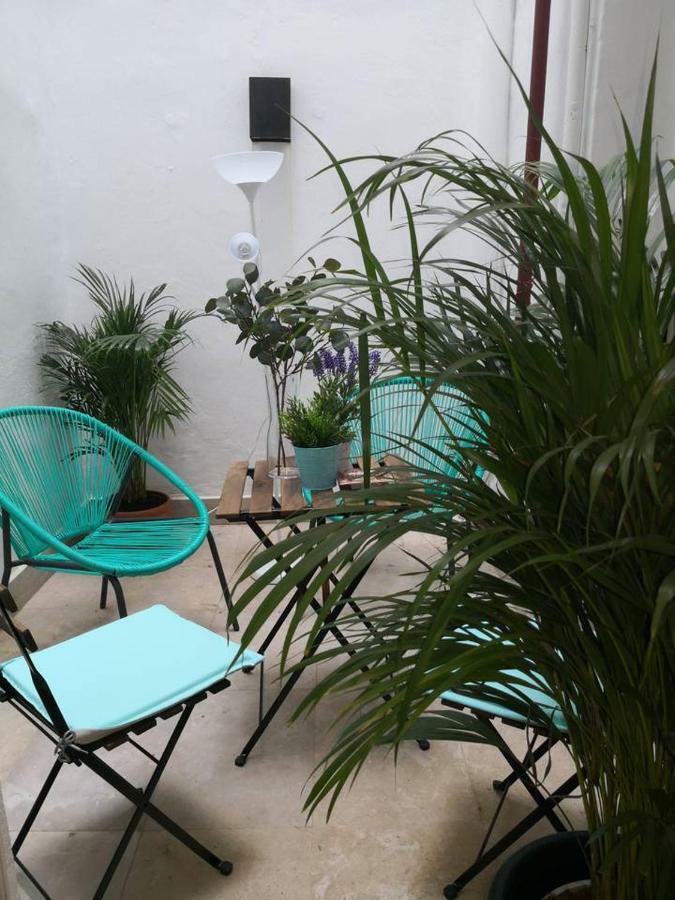 Explore Madrid From A Warm Apartment With Patio At A Newly Refurbished Manorial Building Екстериор снимка