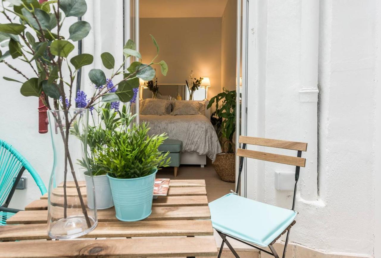 Explore Madrid From A Warm Apartment With Patio At A Newly Refurbished Manorial Building Екстериор снимка